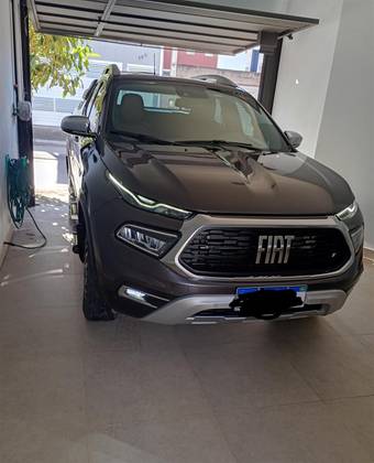 FIAT TORO 2.2 TURBO DIESEL RANCH 4WD AT9 FIAT TORO 2.2 TURBO DIESEL RANCH 4WD AT9